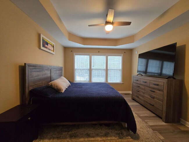 Building Photo - 135 Leggett Dr