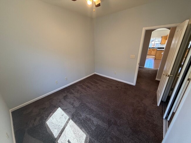 Building Photo - 3 bedroom + office | 2 bathroom | Single family home