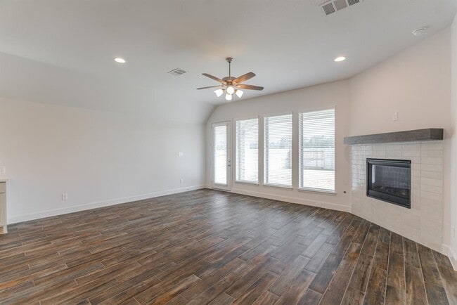 Building Photo - 15835 Wild Rose Bnd Dr