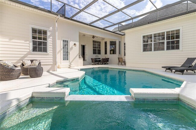 Building Photo - 216 Eastpark Dr