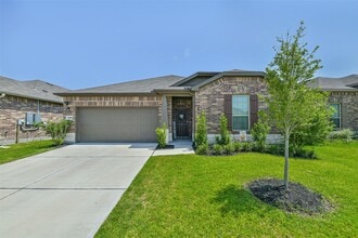 Building Photo - 339 Friesian Ct