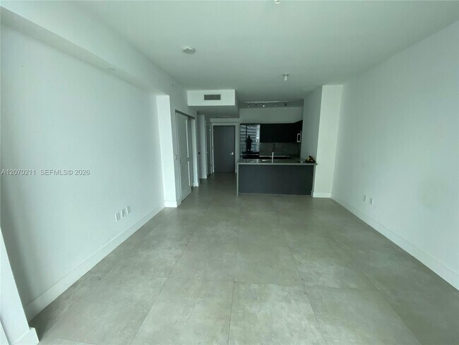 Building Photo - 1080 Brickell Ave