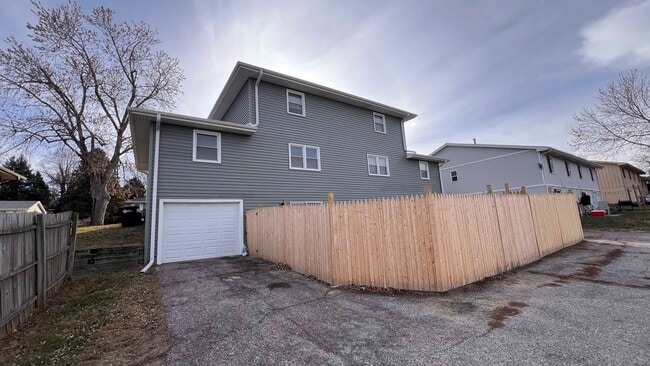 Building Photo - 11412 Camden Ave