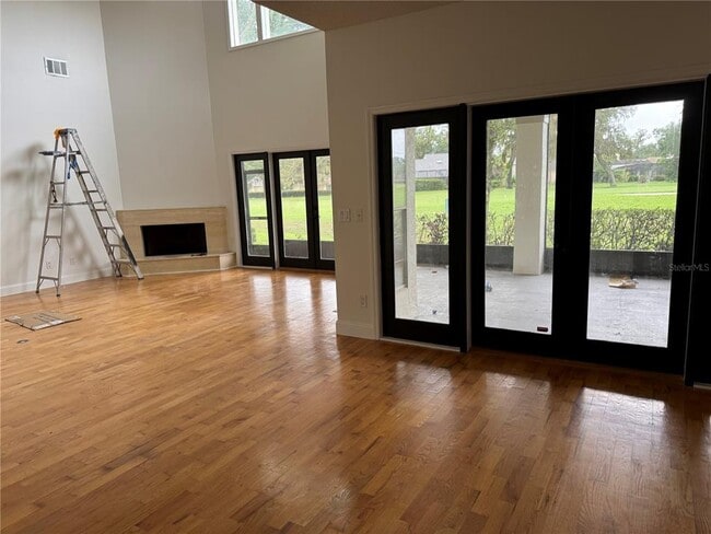 Building Photo - 2450 Sweetwater Country Club Dr