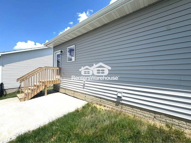 Building Photo - 1006 Polk St