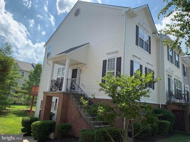 Primary Photo - 8604 Aspen Grove Ct