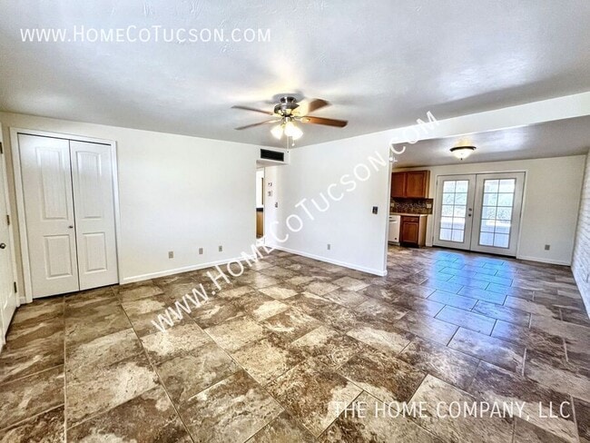Building Photo - 222 Mountain Vista Pl