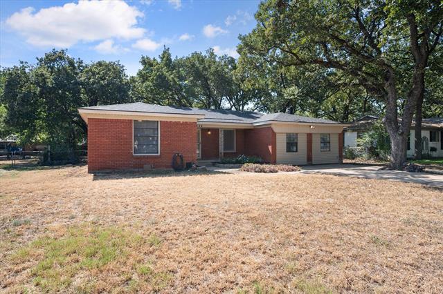 Building Photo - 344 Bedford Ct E