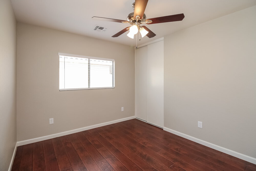 Building Photo - 2768 W San Carlos Ln