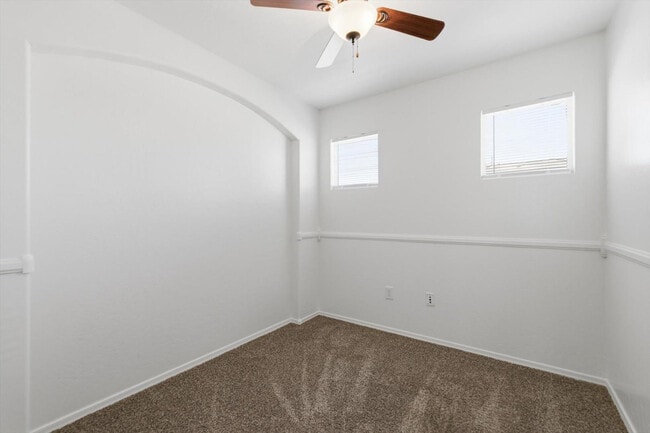 Building Photo - 13448 W Berridge Ln
