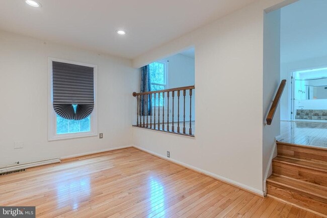 Building Photo - 3929 Sunflower Cir