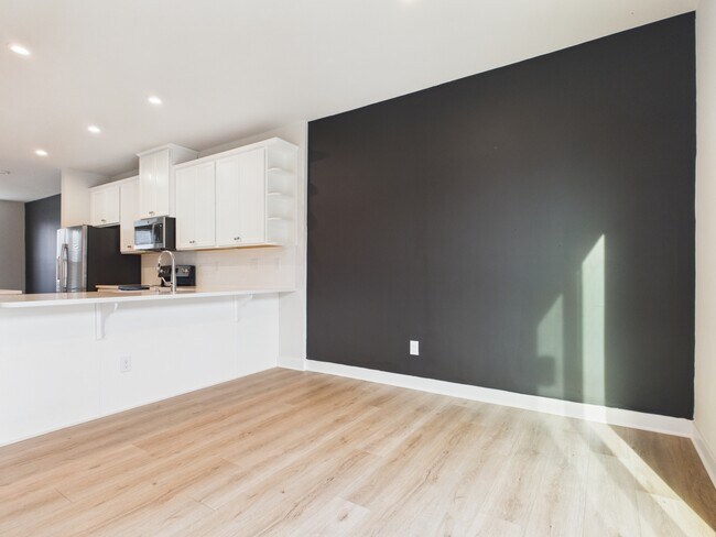 Building Photo - 3131 Coquina Ln