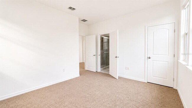 Building Photo - 17077 Harbor Oak Pkwy