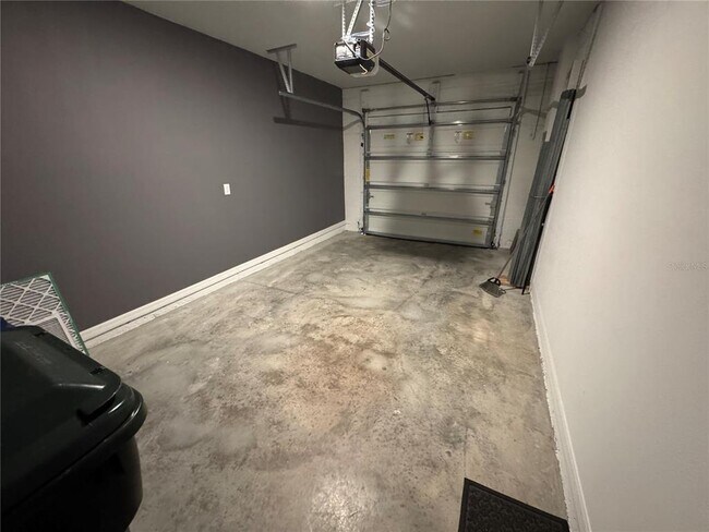 Building Photo - 5860 Ocean Isle Dr