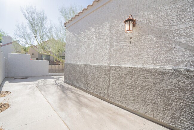 Building Photo - 23750 N 75th Pl