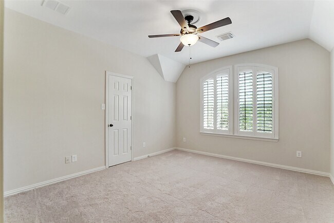 Building Photo - 87 N Concord Valley Cir