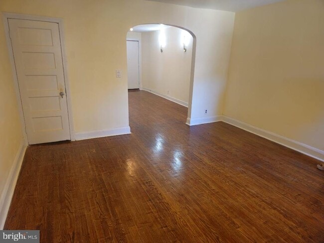 Building Photo - 3914 Gelston Dr