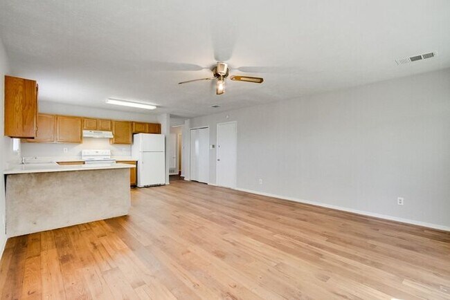 Building Photo - No Application Fees*