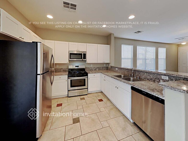 Building Photo - 4937 Droubay Dr
