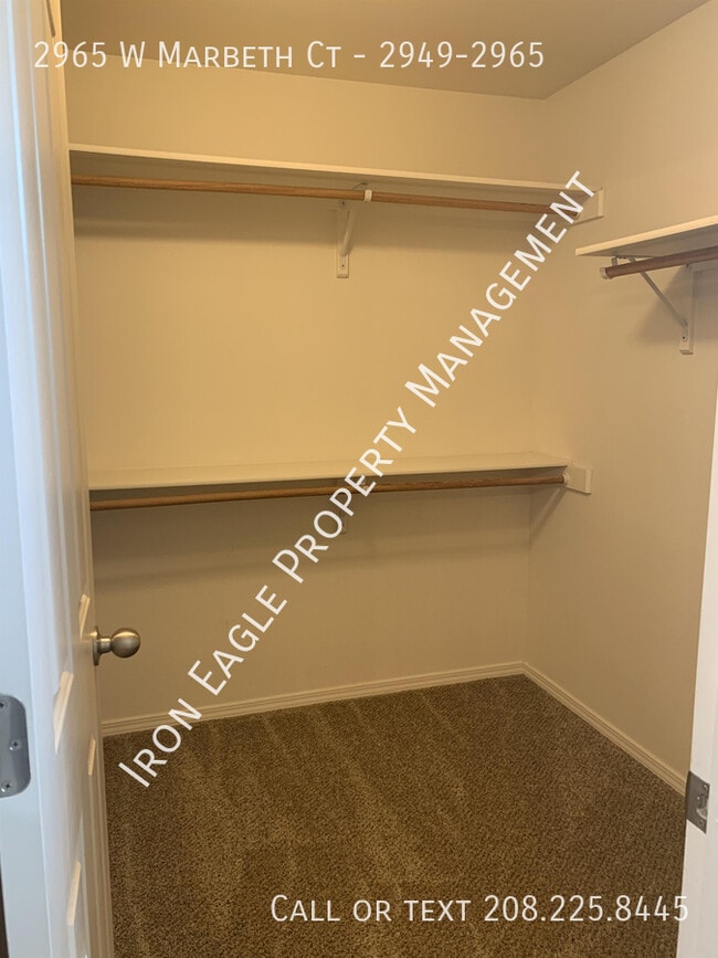 Building Photo - 2965 W Marbeth Ct