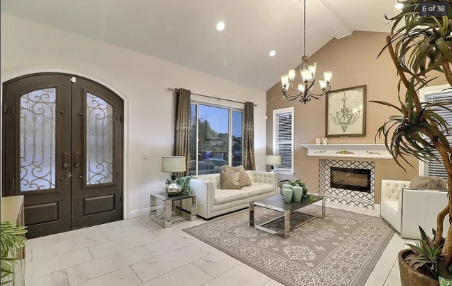 Building Photo - Now Leasing: Modern Arcadia Home – 4 Beds, 4 Baths, Premium Kitchenaid Kitchen, Three-Car Garage ...