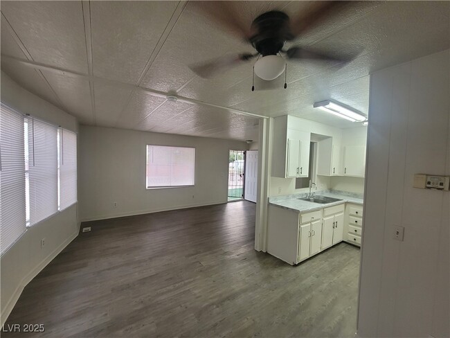 Building Photo - 367 MacFarland Ave