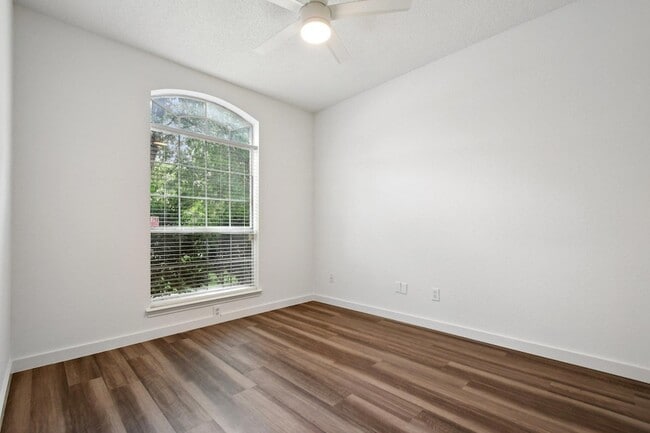 Building Photo - 17917 Worley Dr