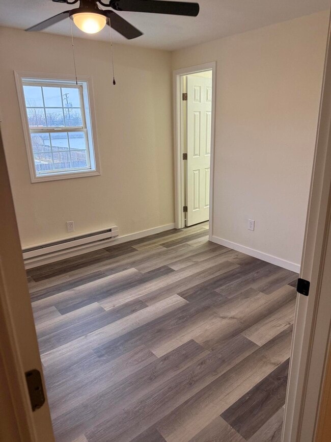 Building Photo - 623 Boston Pl