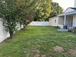 Building Photo - 633 Plantation St