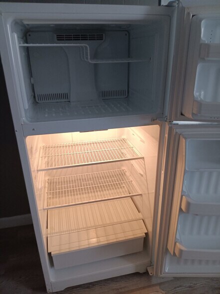 Building Photo - 88 Wesleyan Ave