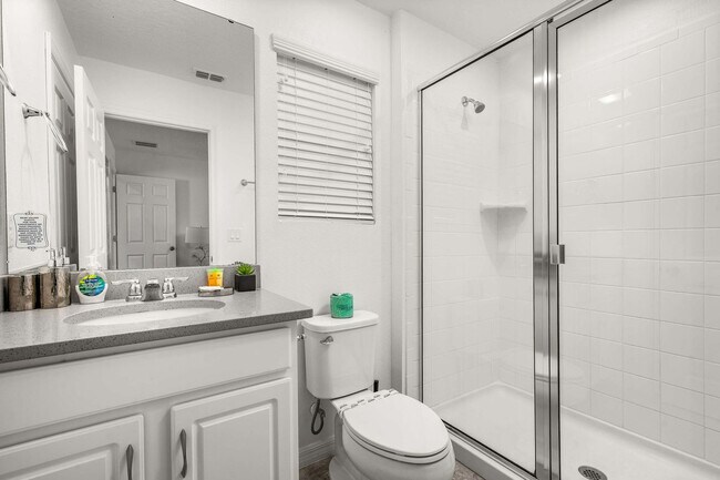 Building Photo - 8953 Amelia Downs Trail