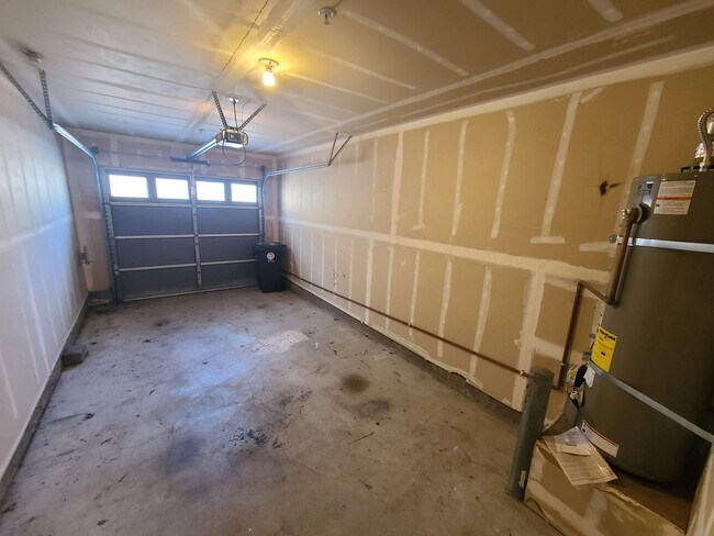Building Photo - Castro Valley Charm: Dual Master Suites, W...