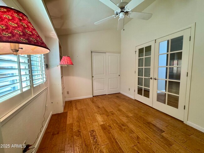 Building Photo - 15626 N 50th St