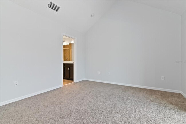 Building Photo - 2913 Windmill Dr