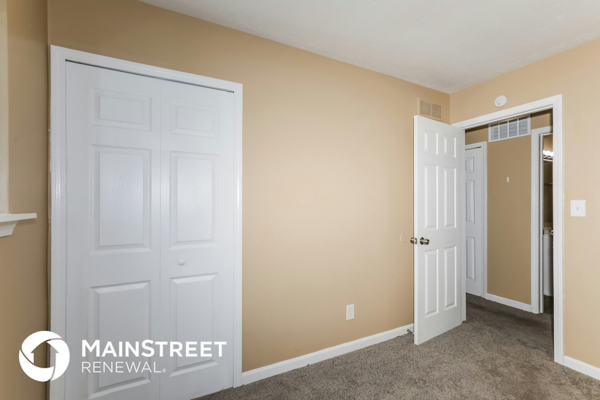 Building Photo - 5804 Coppock Ln