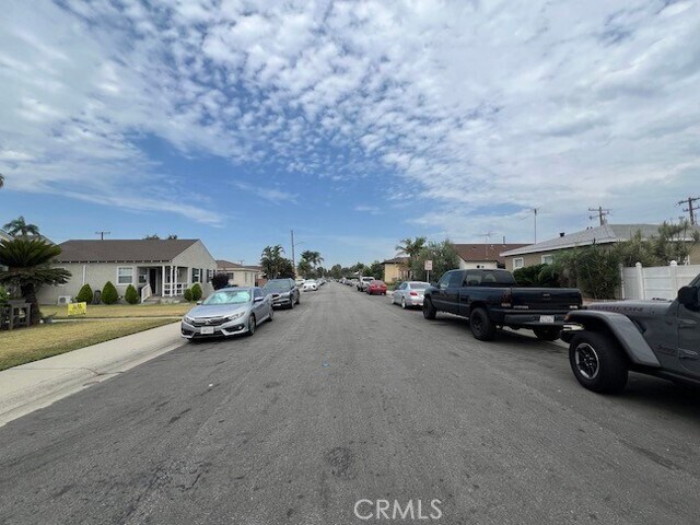 Building Photo - 8379 La Villa St
