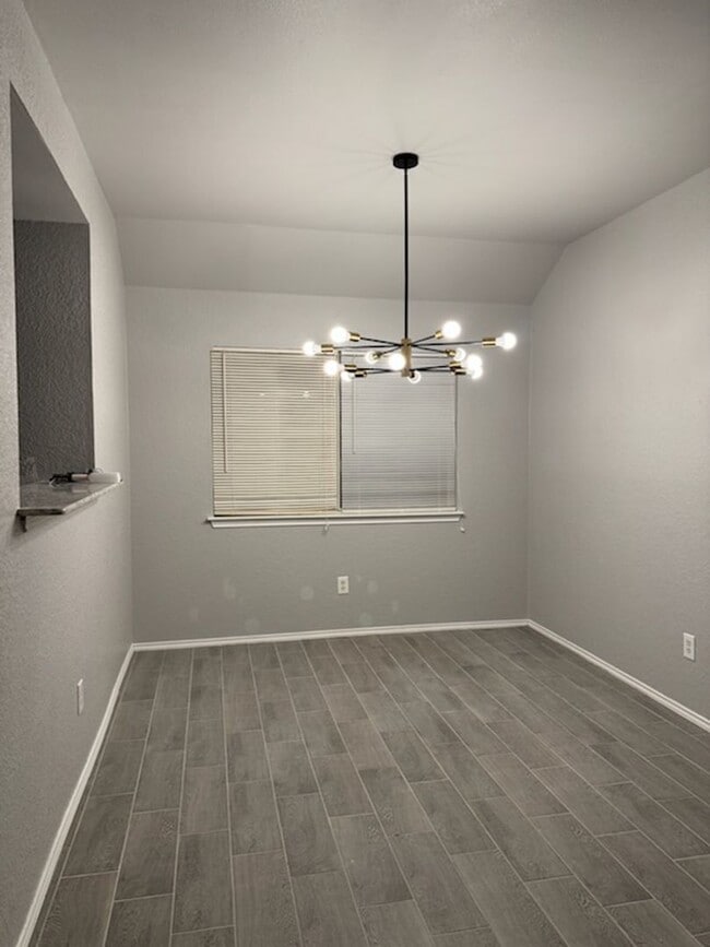 Building Photo - Remodeled 3 Bedroom Plus Bonus Room - Coming Soon