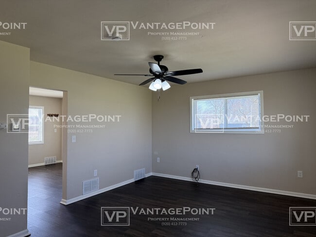 Building Photo - 3604 School Rd