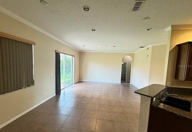 Building Photo - 449 Bay Leaf Dr