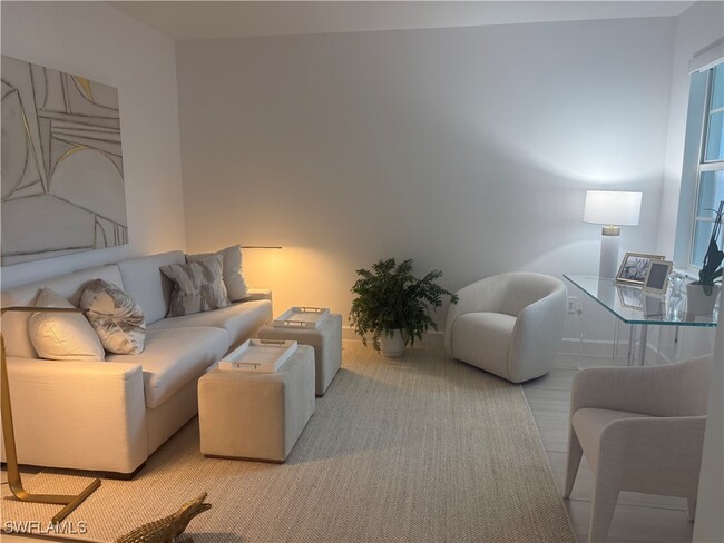 Building Photo - 16885 Fairgrove Way