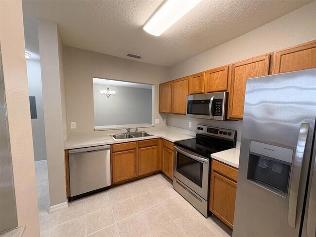 Building Photo - 9529 Newdale Way