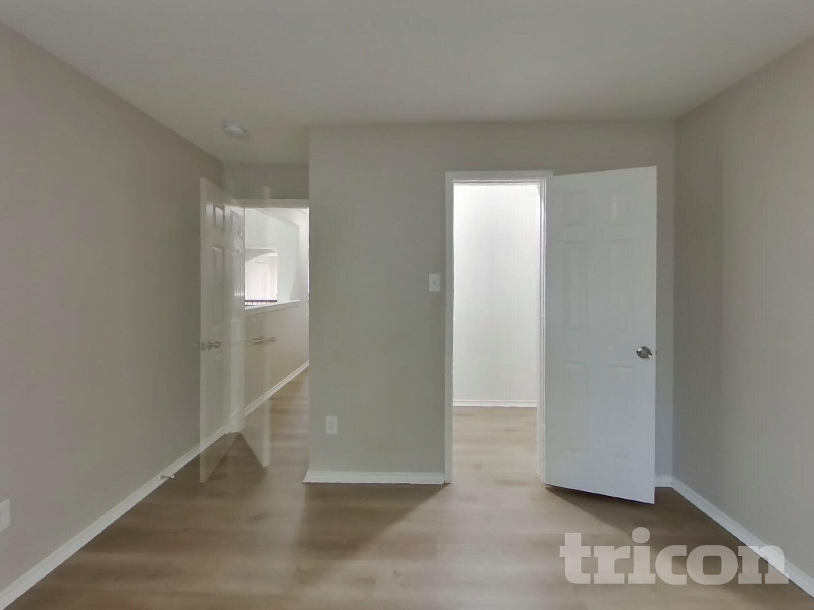 Building Photo - 220 Flatwood Dr