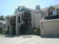 Building Photo - 5520 Stonewall Pl