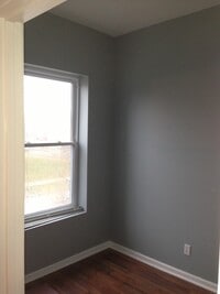 Building Photo - EVANS_6411