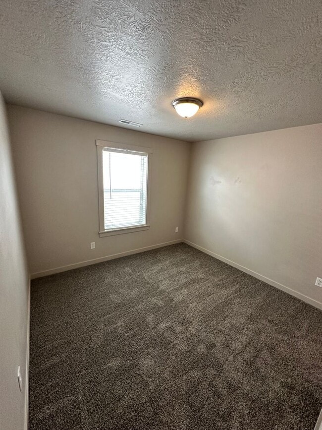 Building Photo - 3 Bedrooms, 2 bathrooms, 2 car garage with Fenced in Backyard built in 2018