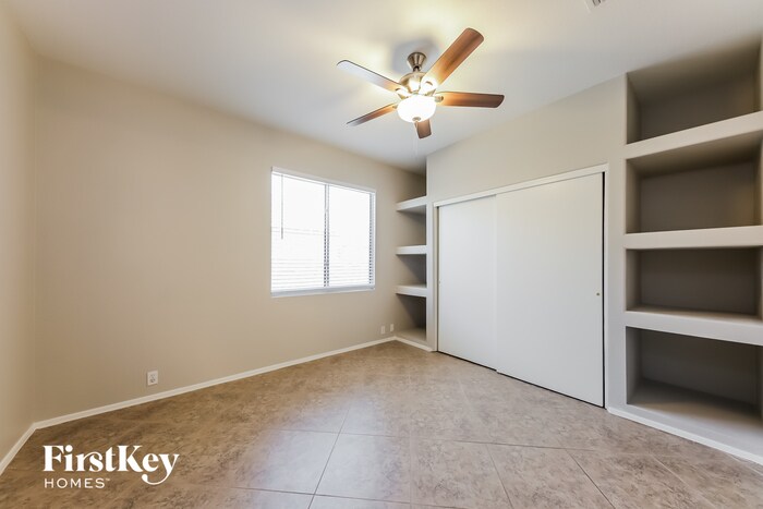 Building Photo - 3453 W Desert Bend Loop