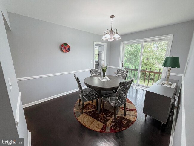 Building Photo - 9222 Limestone Pl