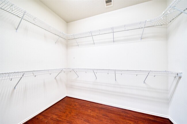 Building Photo - 6319 Burgess Heights Ln