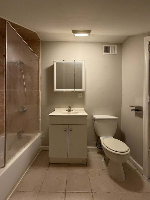 Building Photo - 49 Haledon Ave