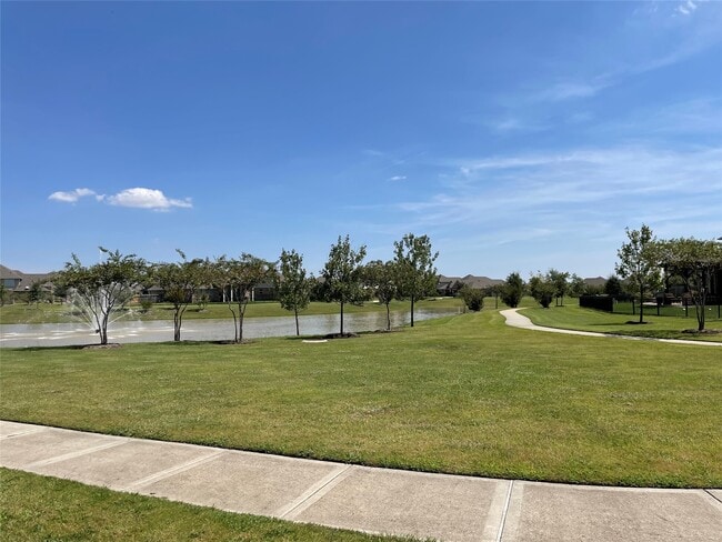 Building Photo - 5342 Rue Dela Croix Dr